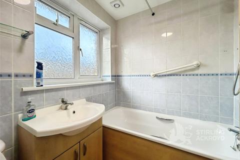 1 bedroom in a house share to rent, Badger Close, Guildford, Surrey, GU2