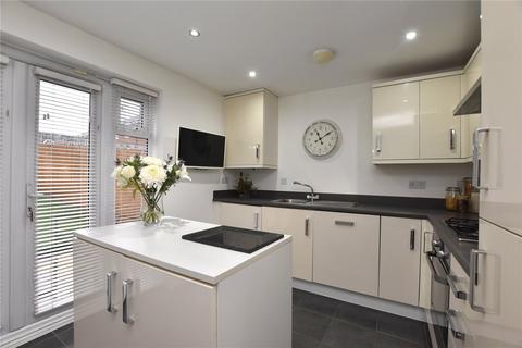 3 bedroom townhouse for sale, Gort Way, Heywood, Greater Manchester, OL10