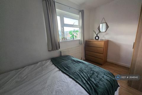 undefined, Cromwell Drive, Slough, SL1
