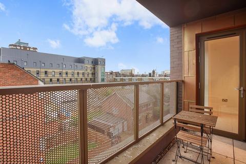 2 bedroom apartment to rent, Crondall Street,Hoxton, N1