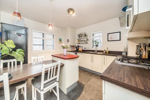 undefined, Hainton Close, London, E1