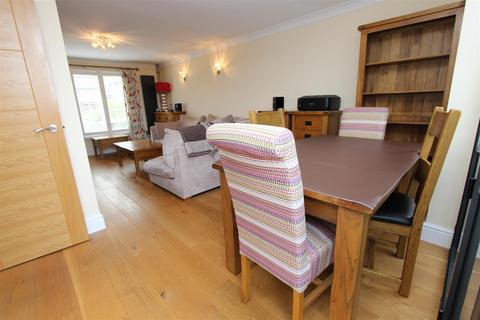 undefined, Datchworth Turn, Leverstock Green, Hertfordshire, HP2 4PB