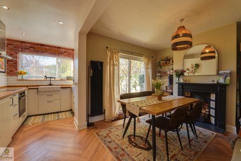 undefined, Tixall Road, Stafford, Staffordshire, ST16