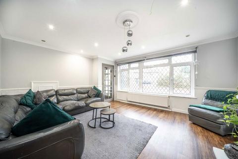 undefined, Metcalf Road, Ashford TW15