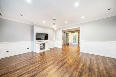 undefined, Metcalf Road, Ashford TW15