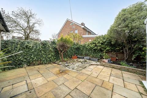 undefined, Metcalf Road, Ashford TW15
