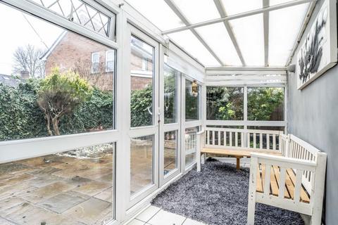 3 bedroom semi-detached house for sale, Metcalf Road, Ashford TW15