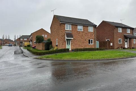 3 bedroom detached house for sale, Spencer Way, Stowmarket IP14