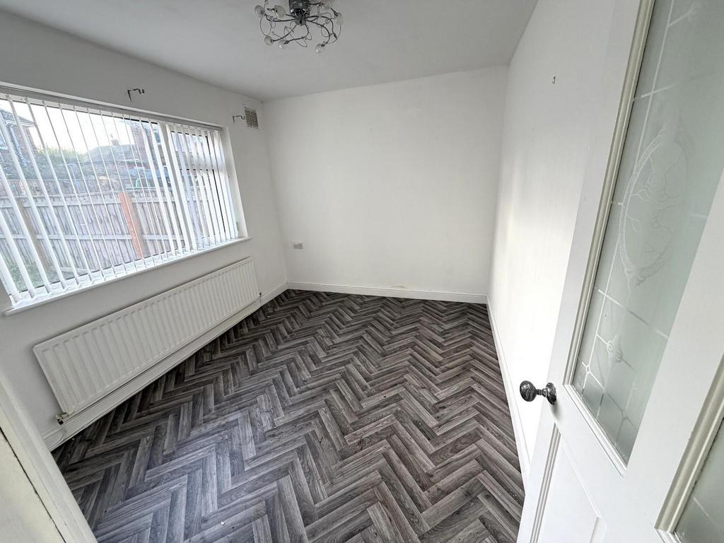 Rear reception/dining room