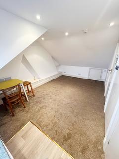 Studio to rent, Buckingham Street, Brighton BN1