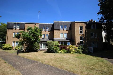 undefined, Twickenham Road, Teddington TW11