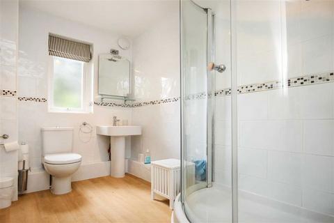 undefined, Twickenham Road, Teddington TW11