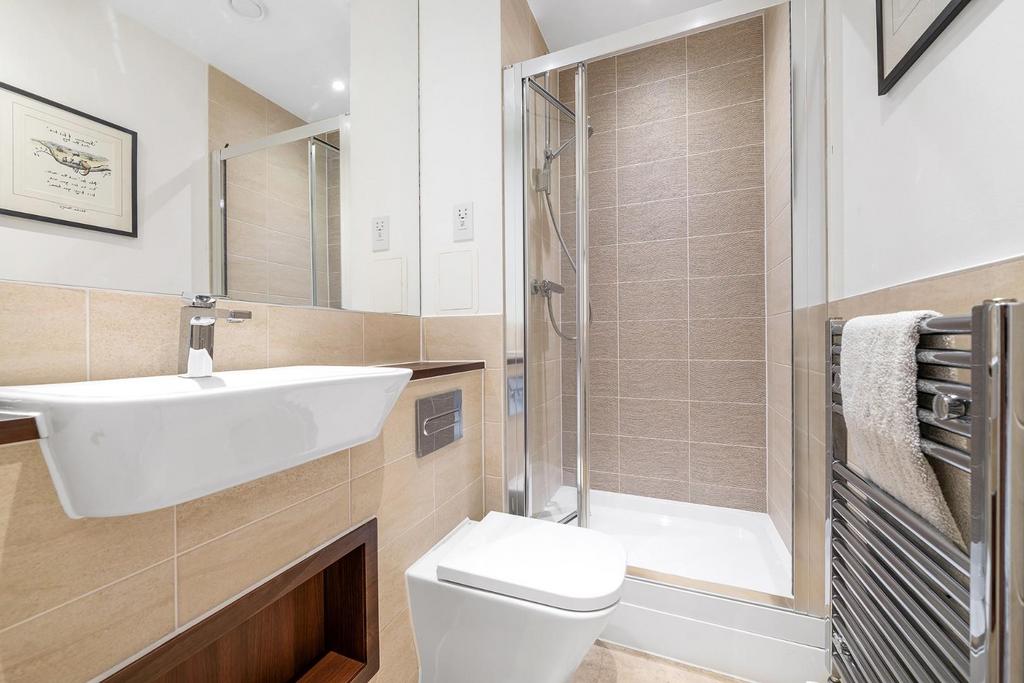 En-suite.JPG