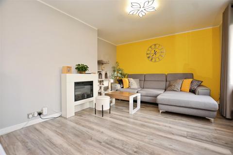 3 bedroom semi-detached house for sale, St. Botolphs Road, Scunthorpe