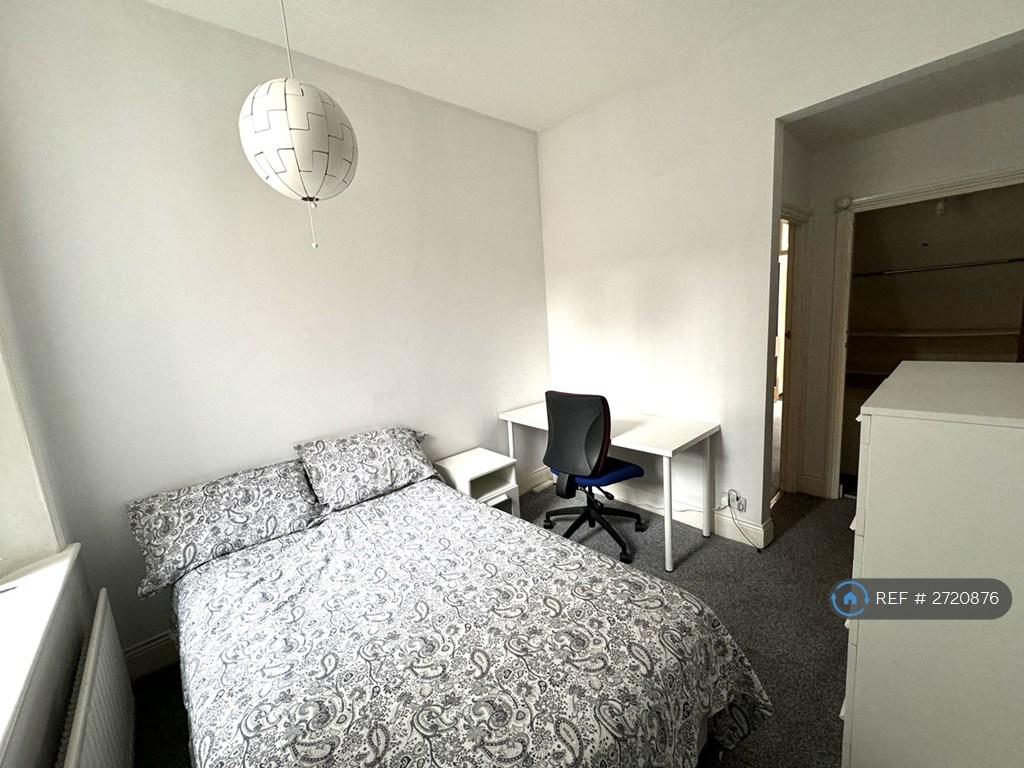 Rear Bedroom