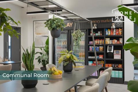 undefined, Clay, Salford Quays, M50