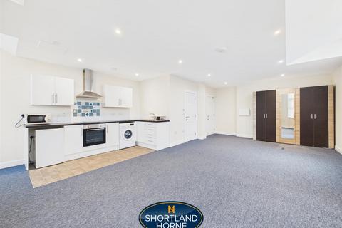 Studio to rent, 2a Holmsdale Road, Coventry CV6