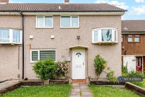 undefined, Pinmill, Basildon, SS14