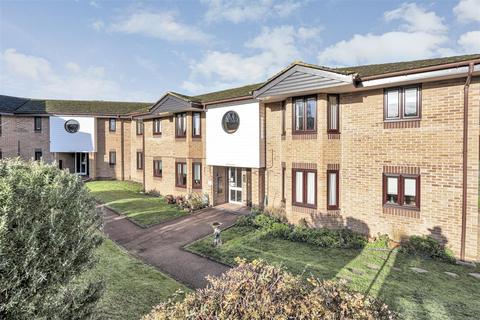 2 bedroom apartment for sale, Swan Court, Mistley, Manningtree