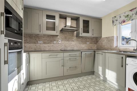 2 bedroom apartment for sale, Swan Court, Mistley, Manningtree