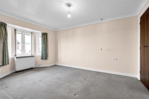undefined, Swan Court, Mistley, Manningtree