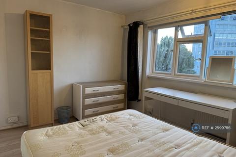 undefined, Worcester Road, Sutton, SM2