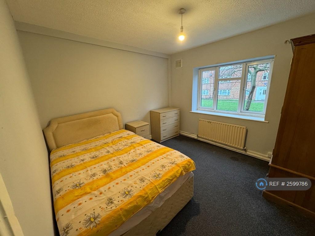 Double Room For £800
