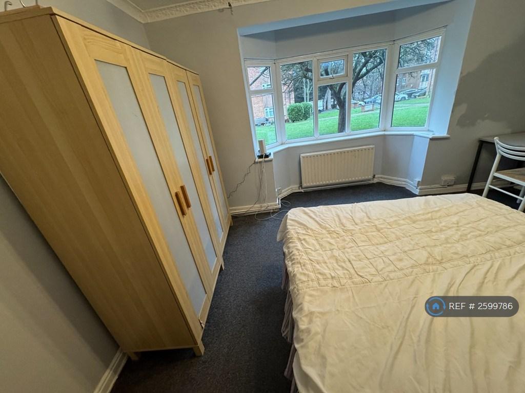 Double Room For £850
