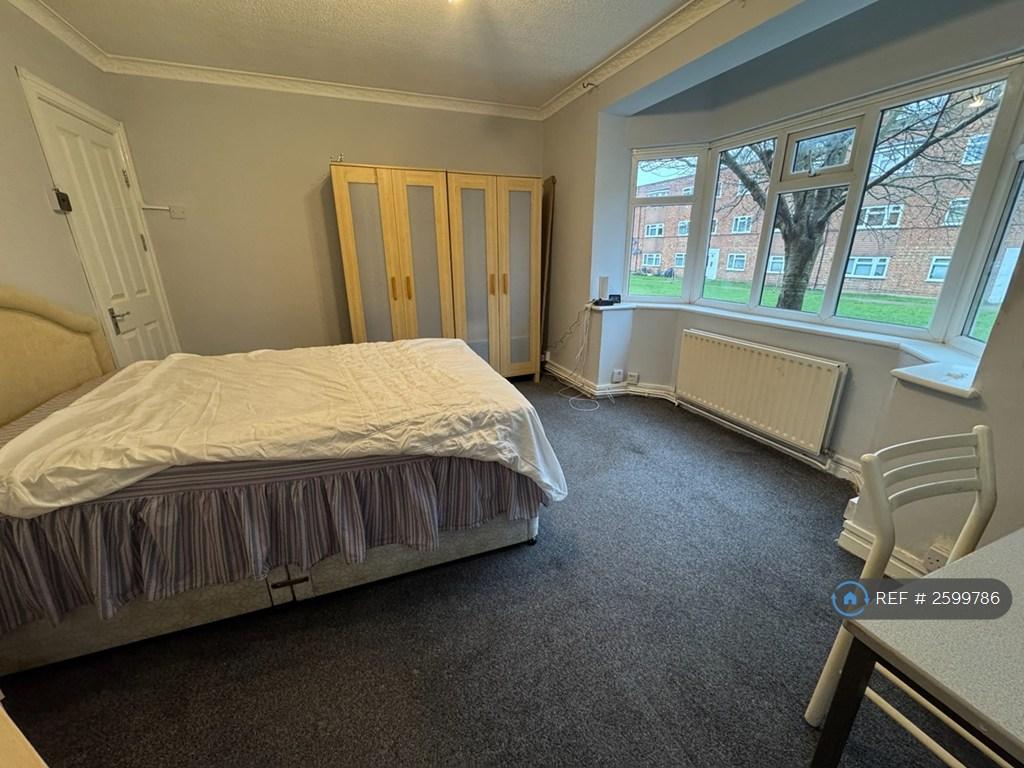 Double Room For £850