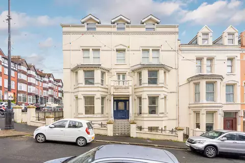 undefined, 9, Rosewood Apartments, Douglas