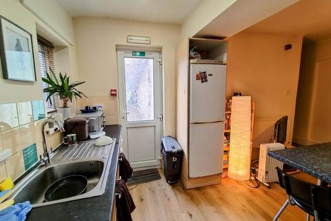 undefined, Connaught Road, Roath,