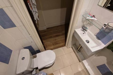 undefined, Connaught Road, Roath,