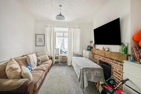 undefined, Rosmead Street, Hull HU9
