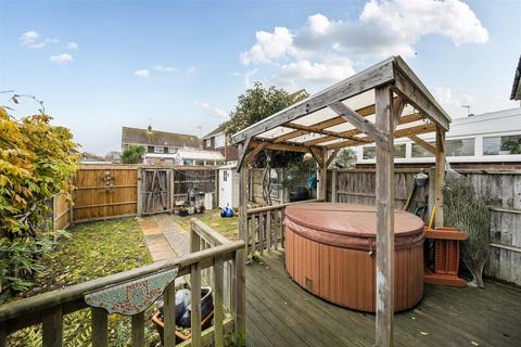 3 bedroom terraced house for sale, Pembroke Way, Bognor Regis