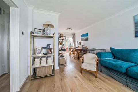 3 bedroom terraced house for sale, Pembroke Way, Bognor Regis