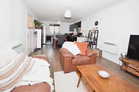 undefined, Schoolgate Drive, Morden SM4