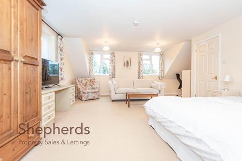 undefined, Allard Way, Broxbourne EN10