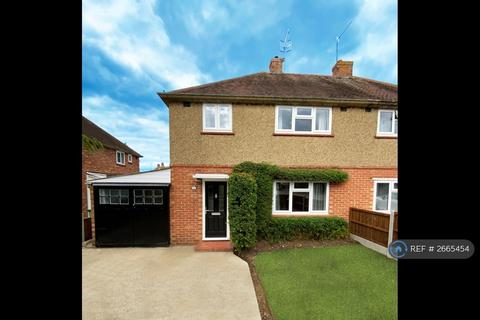 5 bedroom semi-detached house to rent, St. Johns Road, Guildford, GU2