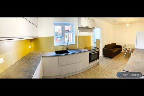 5 bedroom semi-detached house to rent, St. Johns Road, Guildford, GU2