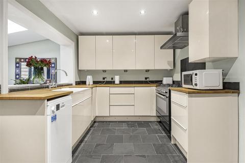 undefined, Cambridge Road, Newport CB11