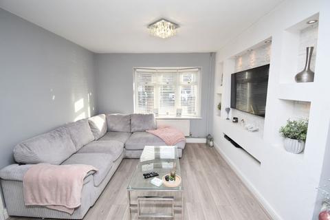 undefined, Edinburgh Road, Widnes, WA8 8BG