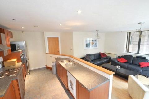 2 bedroom apartment for sale, City South, Greater Manchester M15
