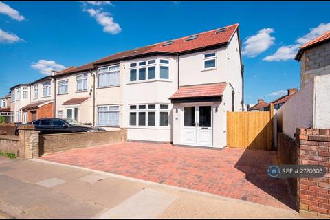 undefined, Manor Avenue, Hounslow, TW4