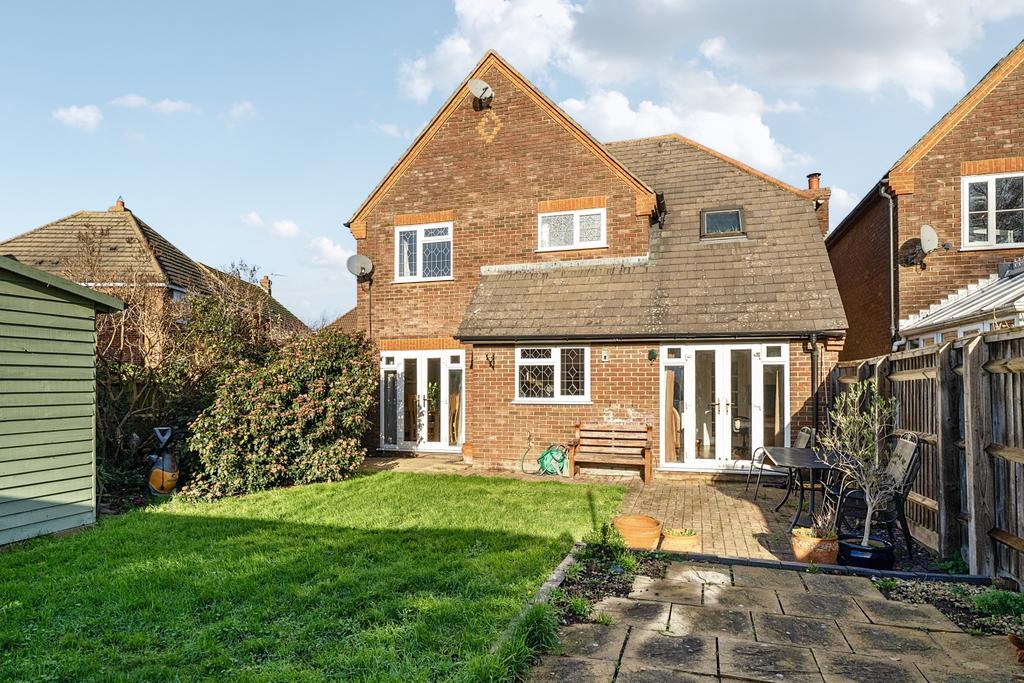 1385232-2-692f067c9c788