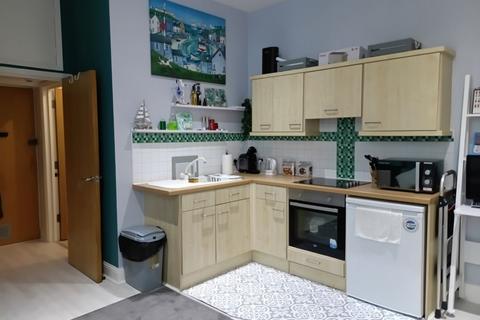 undefined, Pembroke Buildings, 31 Cambrian Place, Swansea, West Glamorgan, SA1 1RL