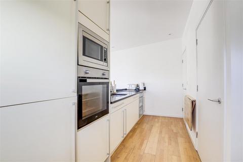 undefined, Castle Boulevard, Nottingham NG7