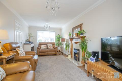 undefined, Eden Close, Attleborough
