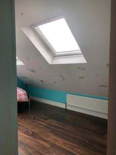 1 bedroom in a house share to rent, Eastern Avenue, Ilford IG2