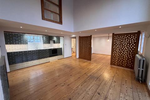 2 bedroom house to rent, Union Wharf, Market Harborough