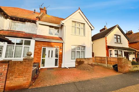 undefined, South Avenue, Southend-On-Sea